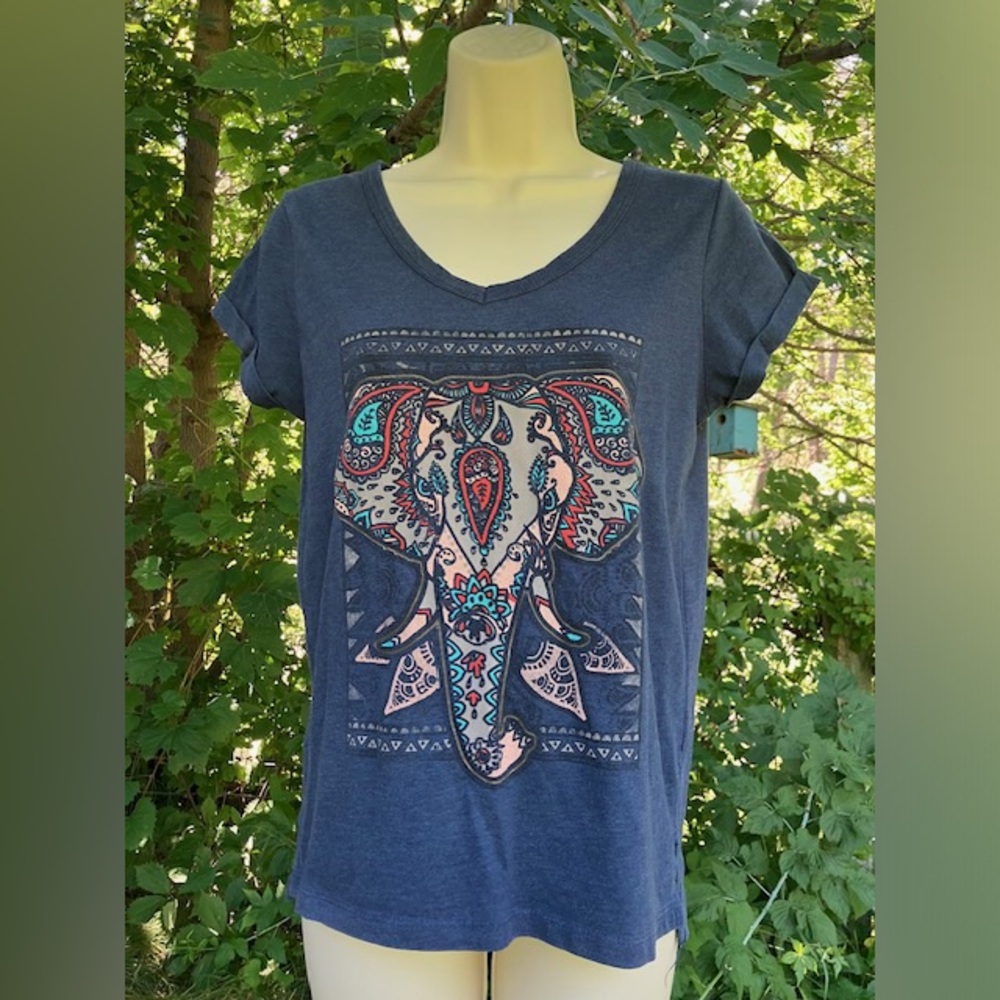 Lovely Fifth Sun elephant tee, S